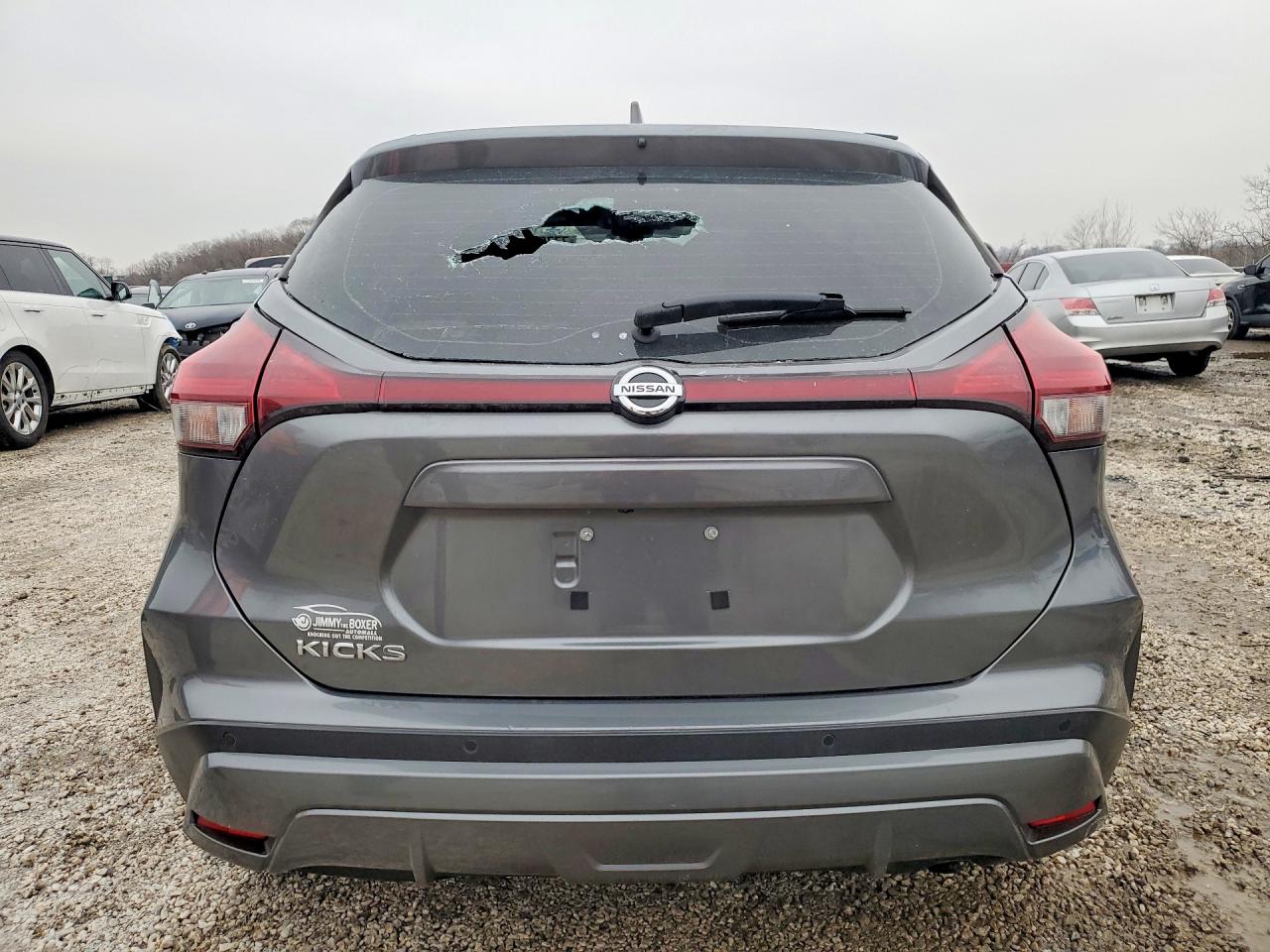Nissan Kicks S