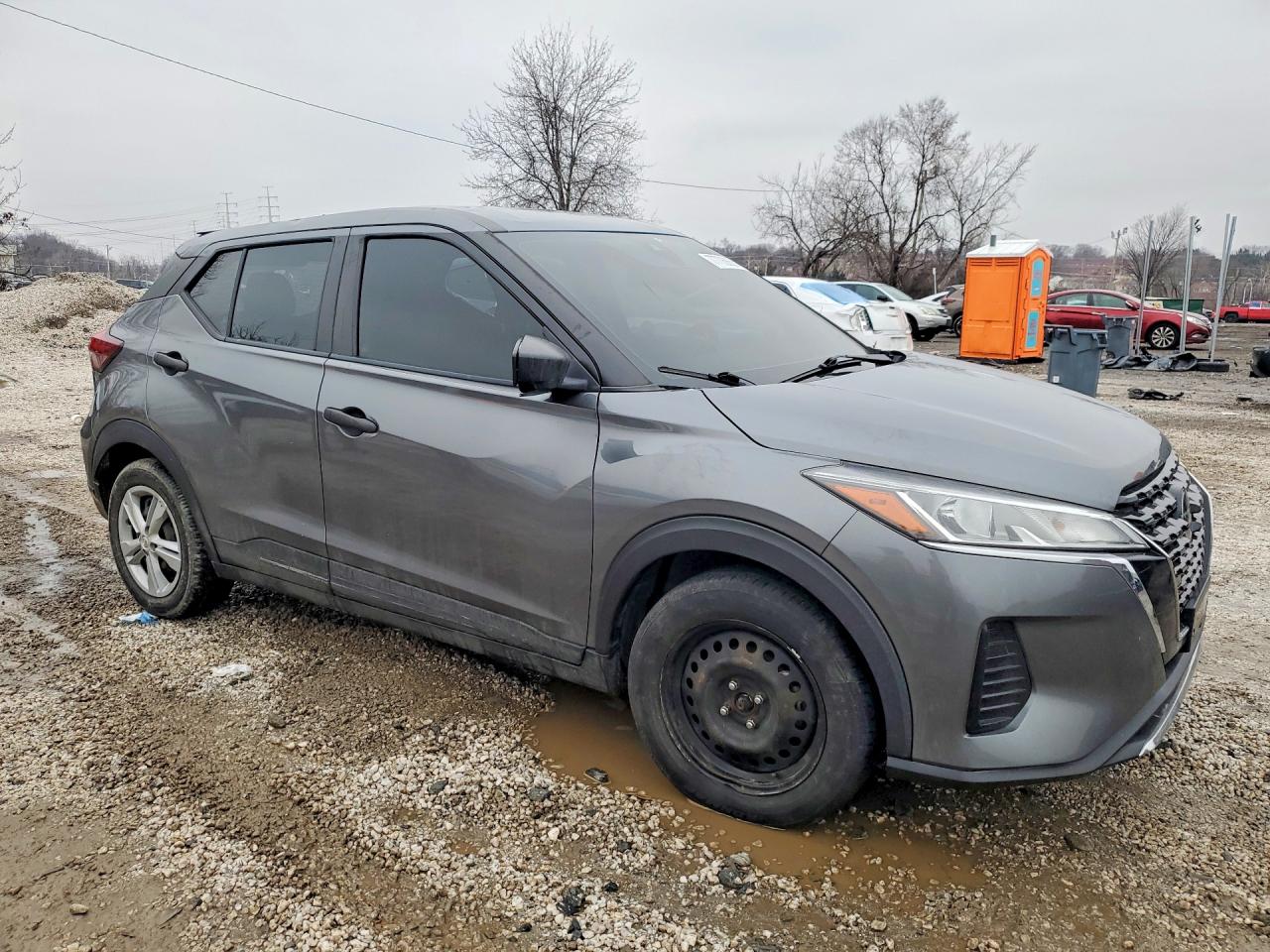 Nissan Kicks S