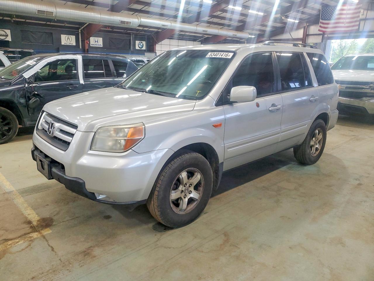 Salvage Honda Pilot Image