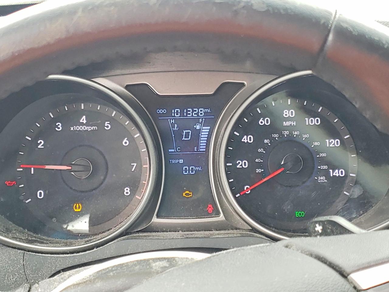 Hyundai VELOSTER Base