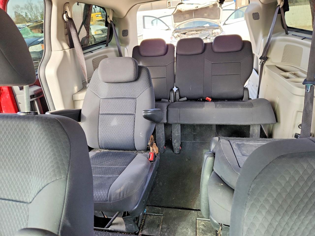 Dodge Caravan Sxt