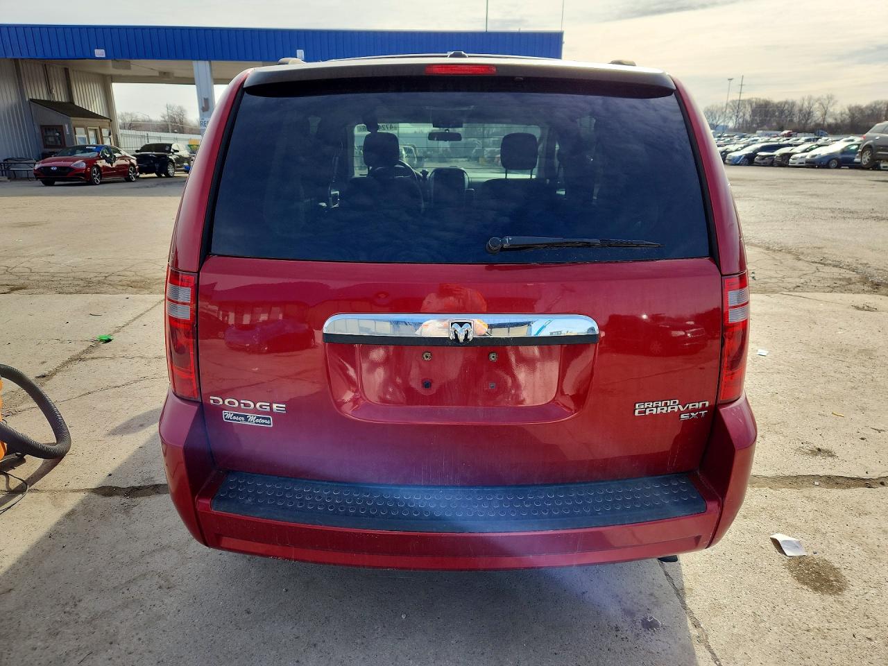 Dodge Caravan Sxt