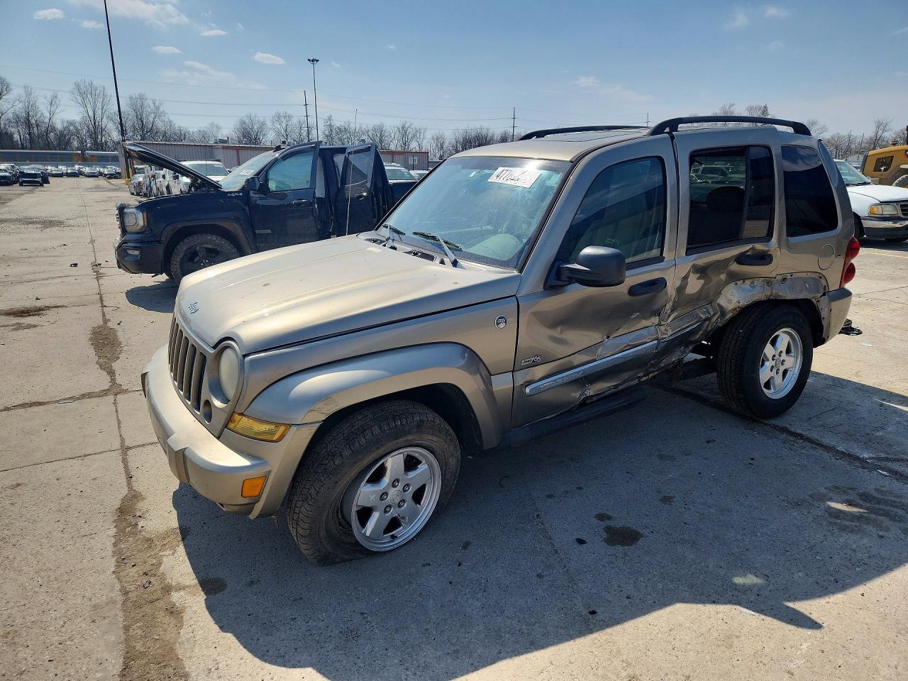 Salvage Jeep Liberty Image