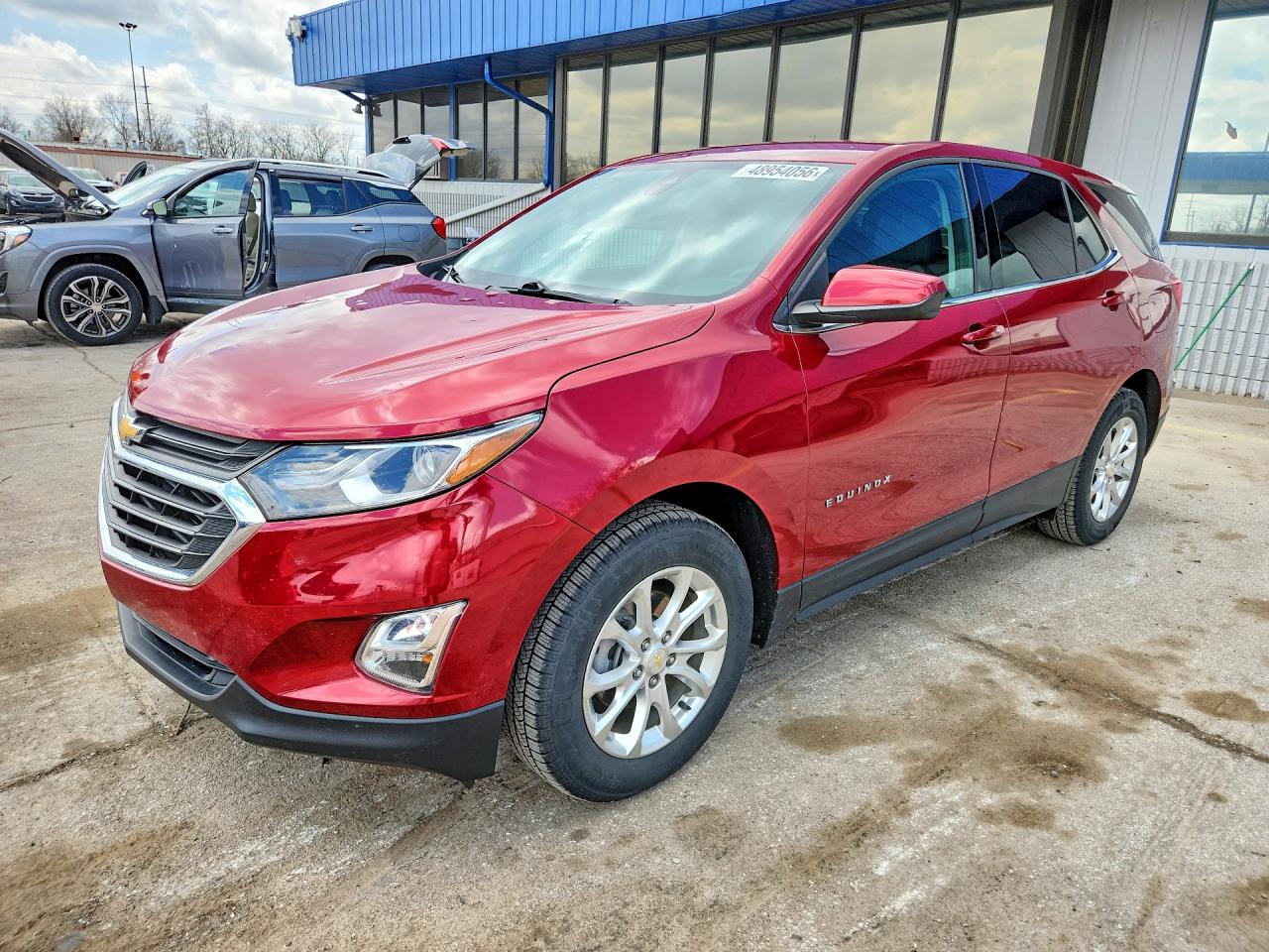 Salvage Chevrolet Equinox Image