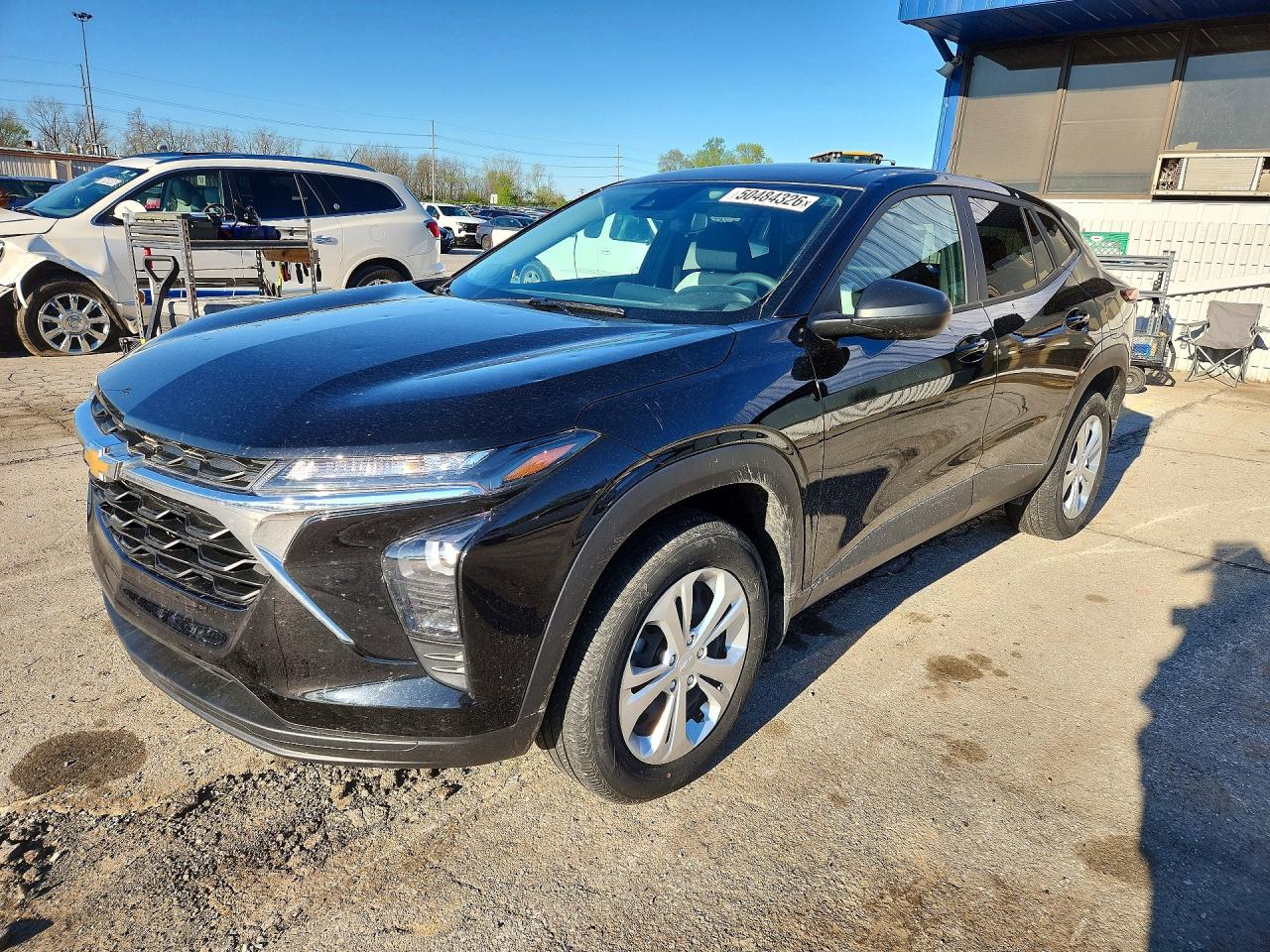 Salvage Chevrolet Trax Image