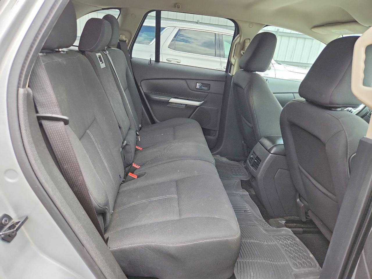 Ford Edge Se