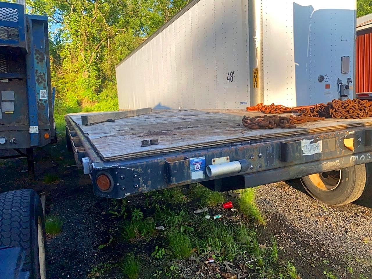 Salvage Utility Flatbed Image