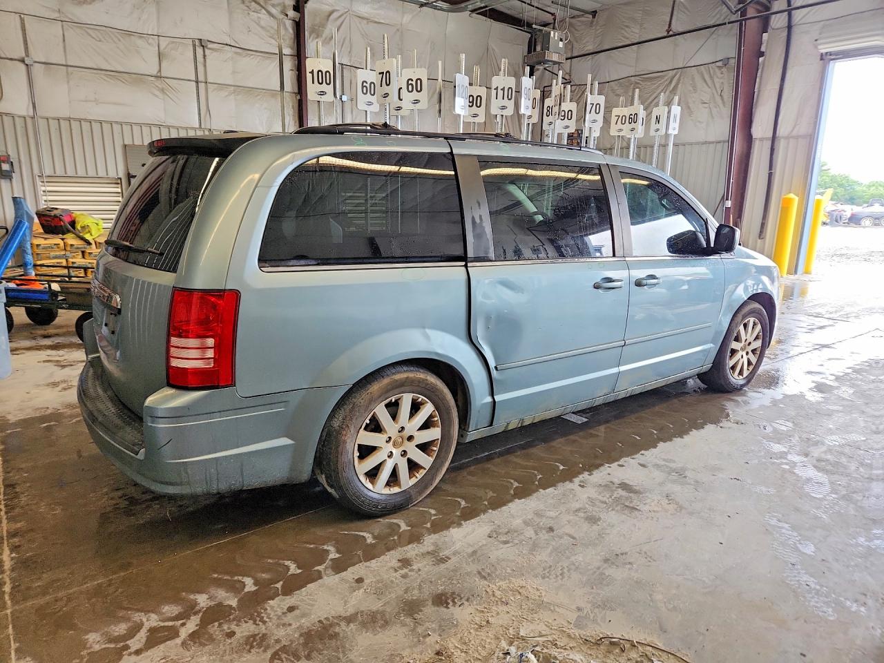 Chrysler Minivan Touring