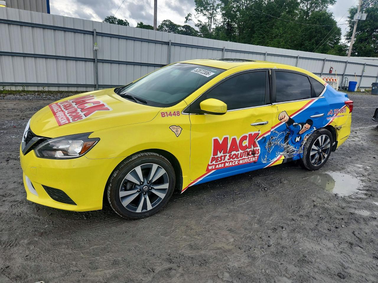 Salvage Nissan Sentra Image