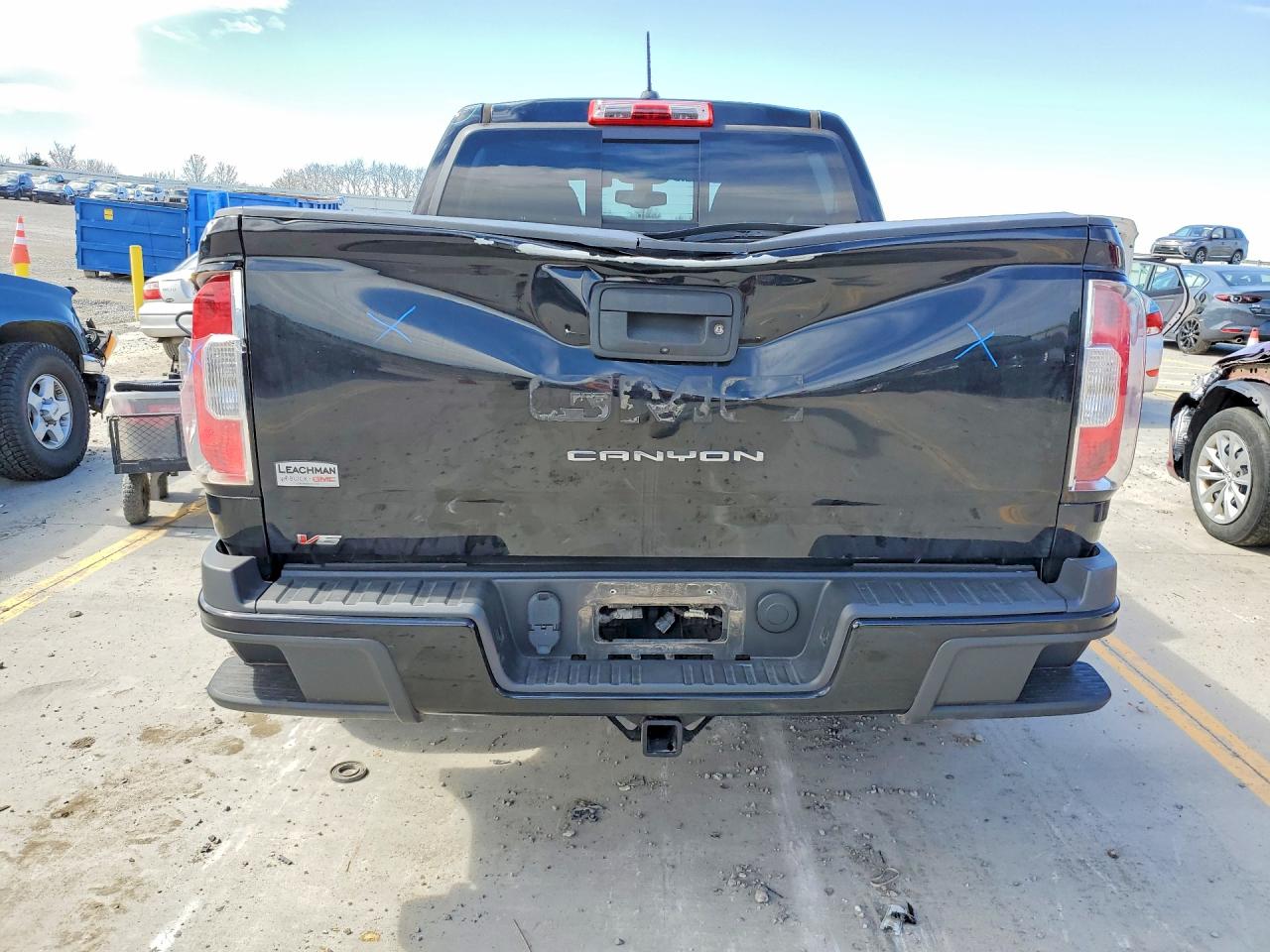 GMC Canyon Elevation