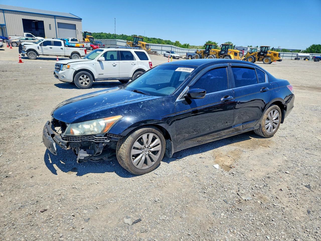 Salvage Honda Accord Image