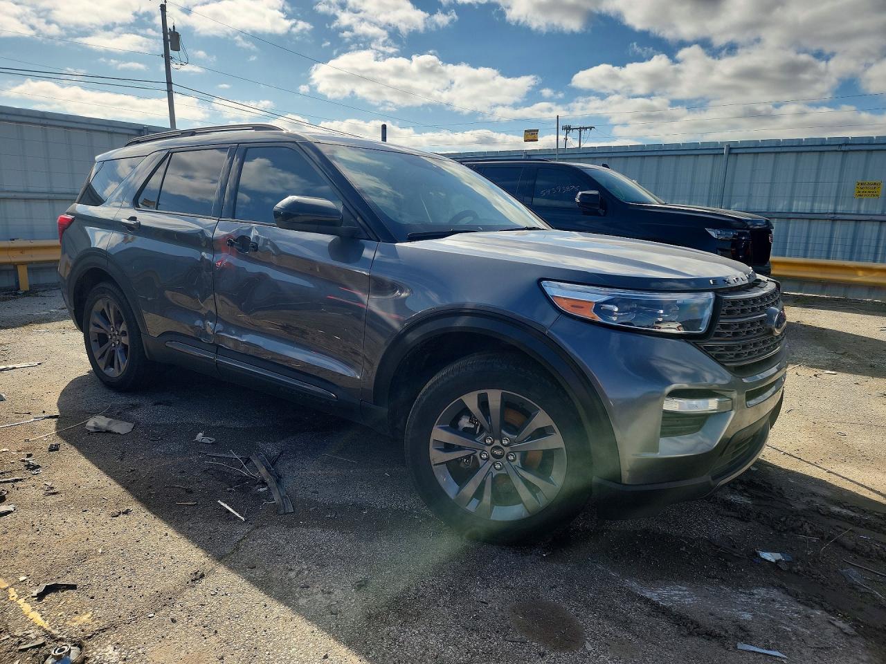 Ford Explorer Xlt
