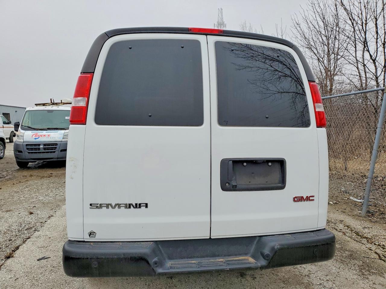 GMC Savana G3500 Ls