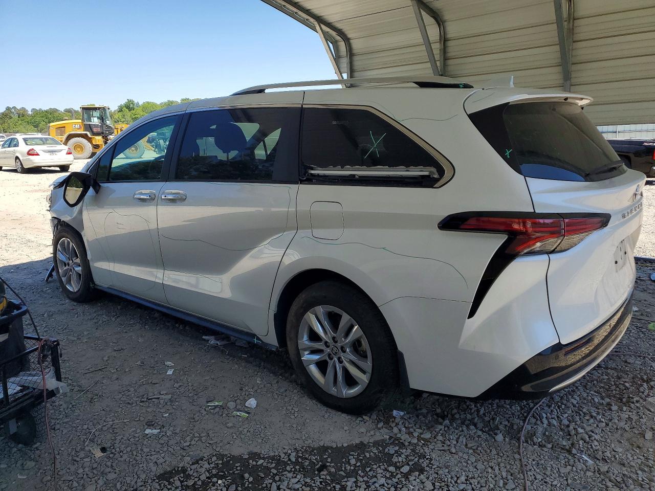 Toyota Sienna Limited 7-passenger