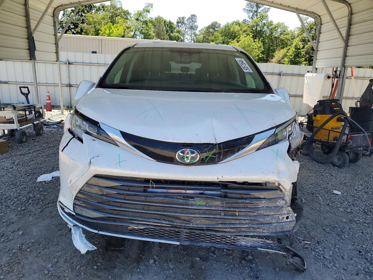 Toyota Sienna Limited 7-passenger