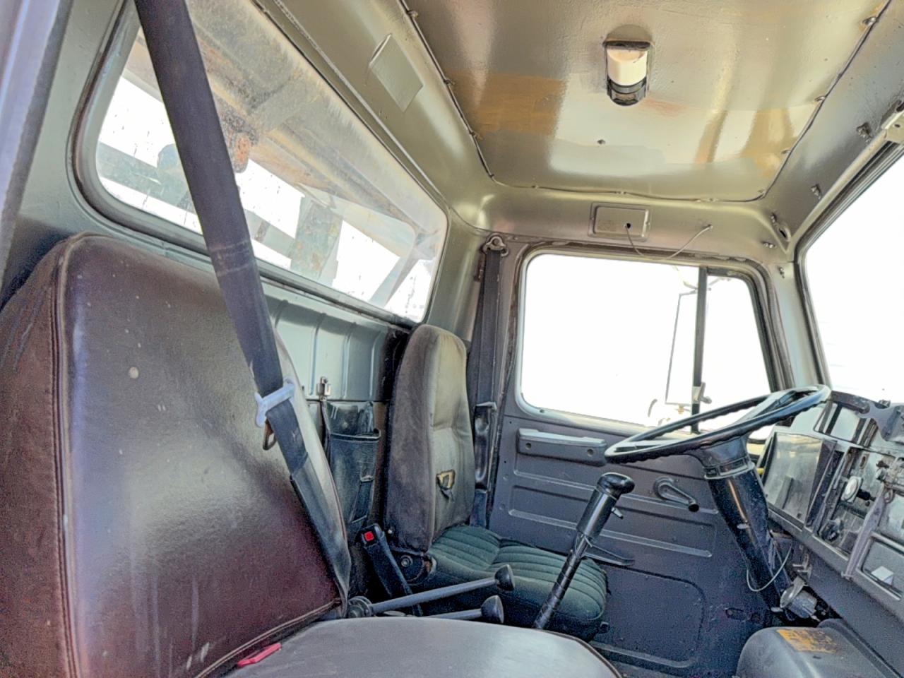 International S-Series G2604