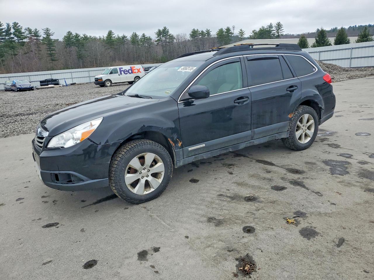 Salvage Subaru Outback Image