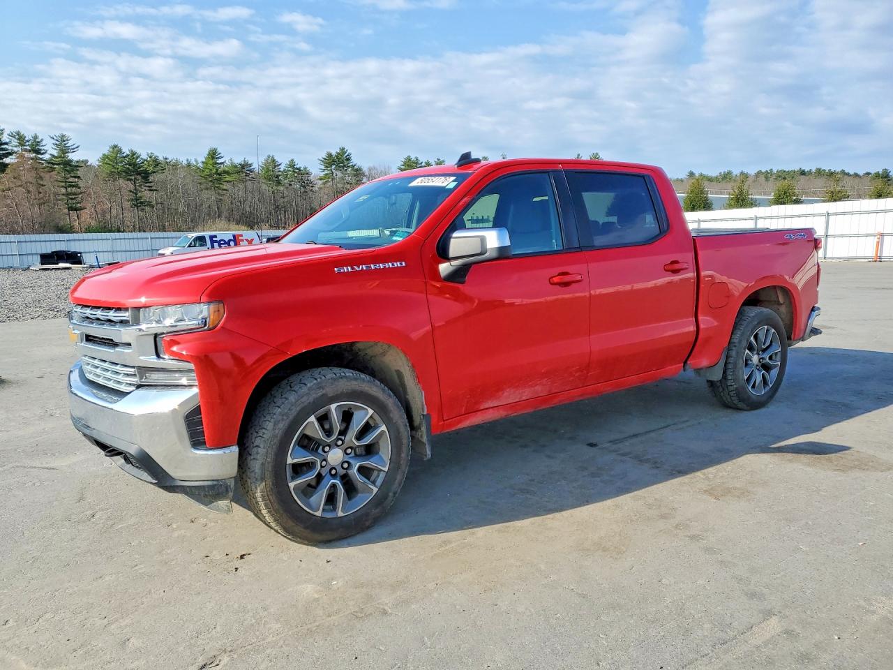 Salvage Chevrolet Silverado Image