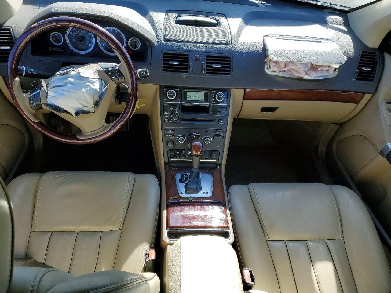 Volvo XC90 3.2