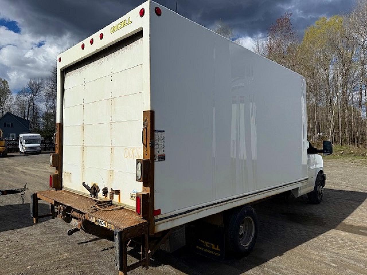 GMC Savana Cutaway G4500