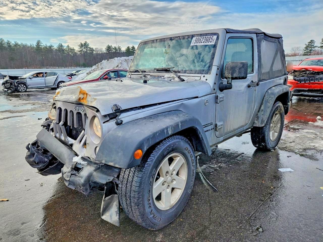 Salvage Jeep Wrangler Image