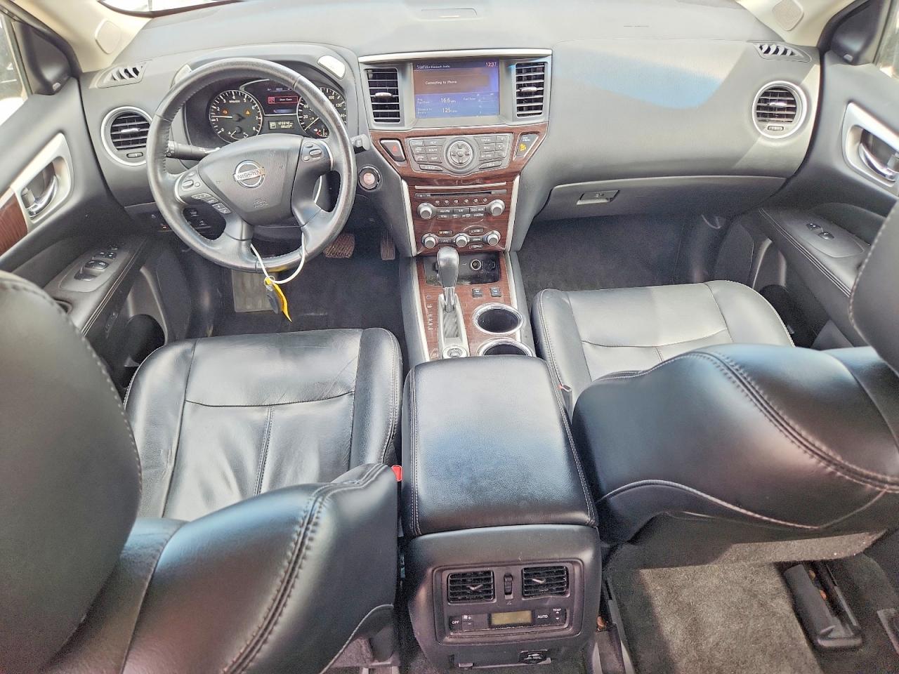 Nissan Pathfinder Sl