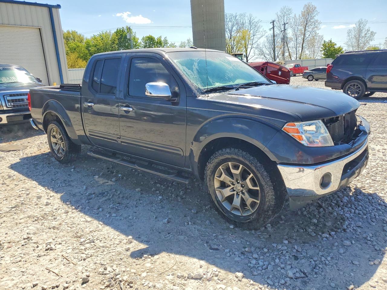 Nissan Frontier Sl