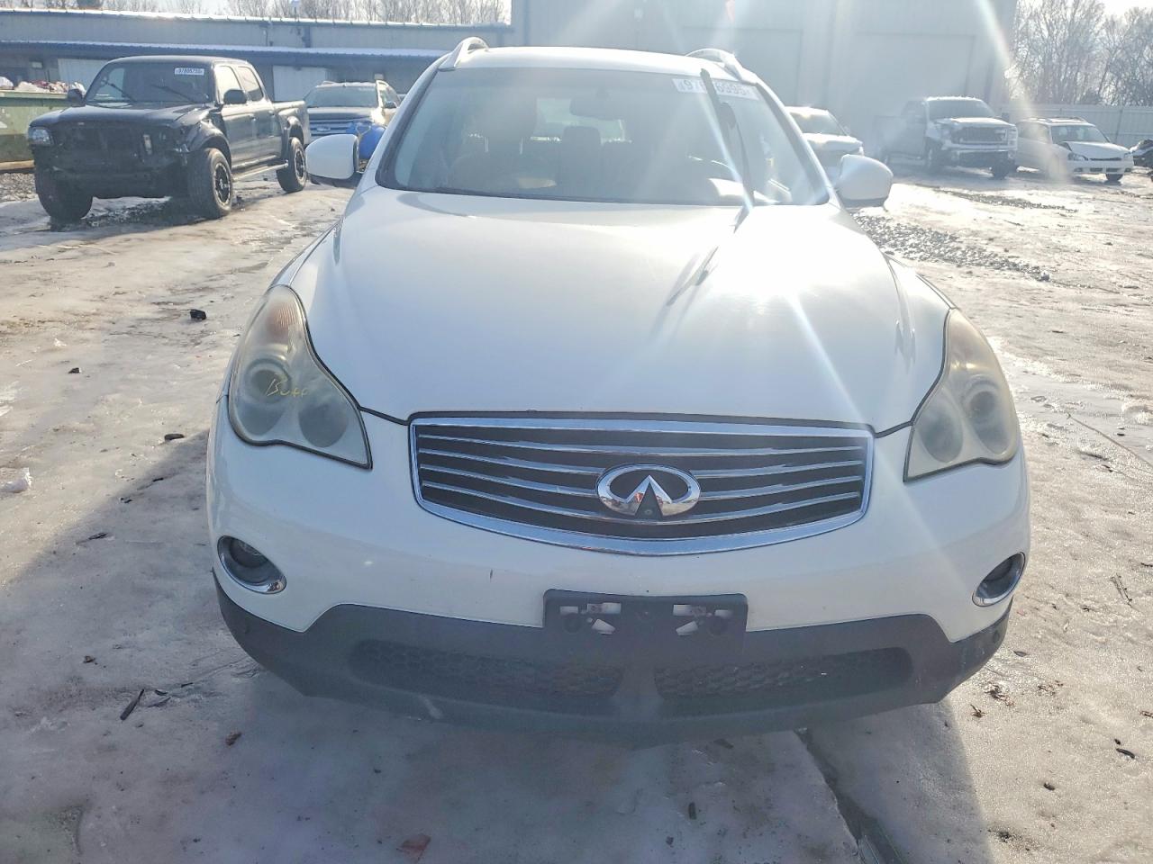 INFINITI Ex Base