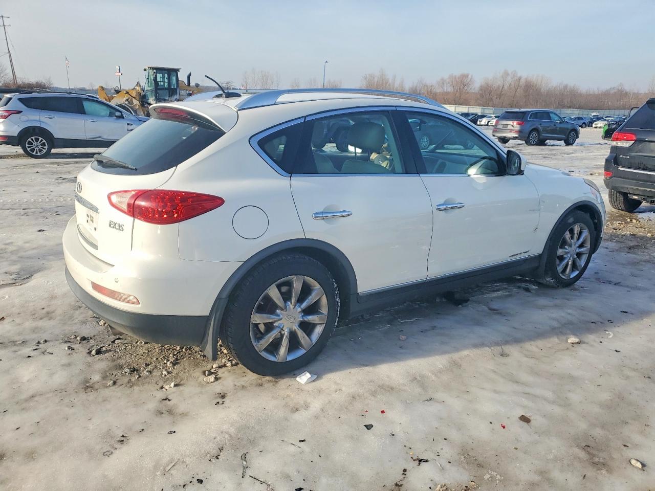 INFINITI Ex Base