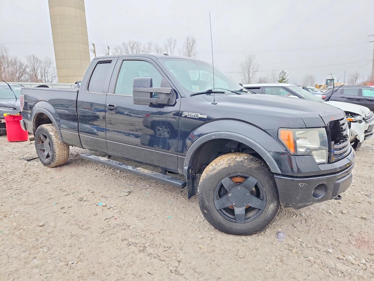 Ford F-150 Super Cab