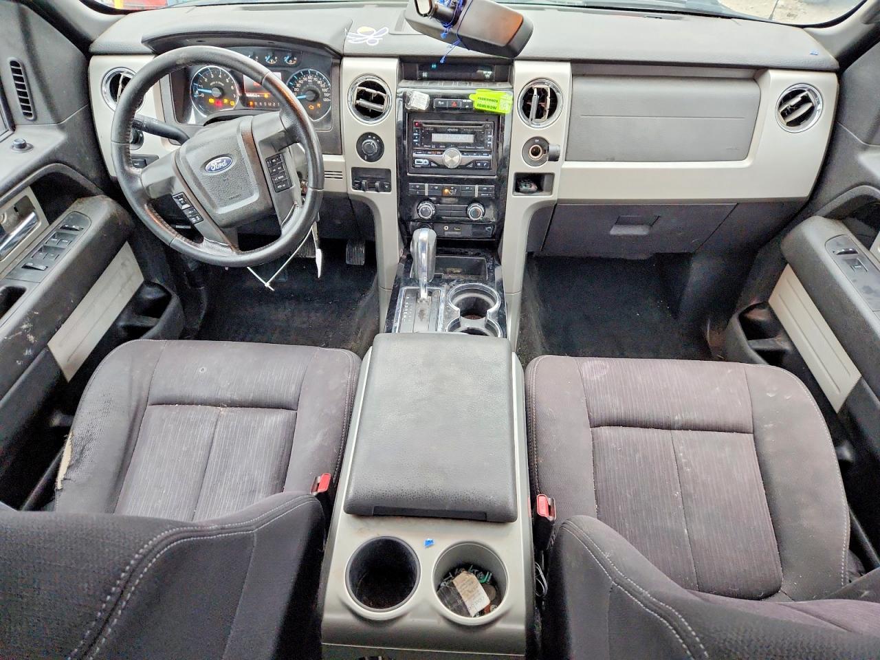 Ford F-150 Super Cab
