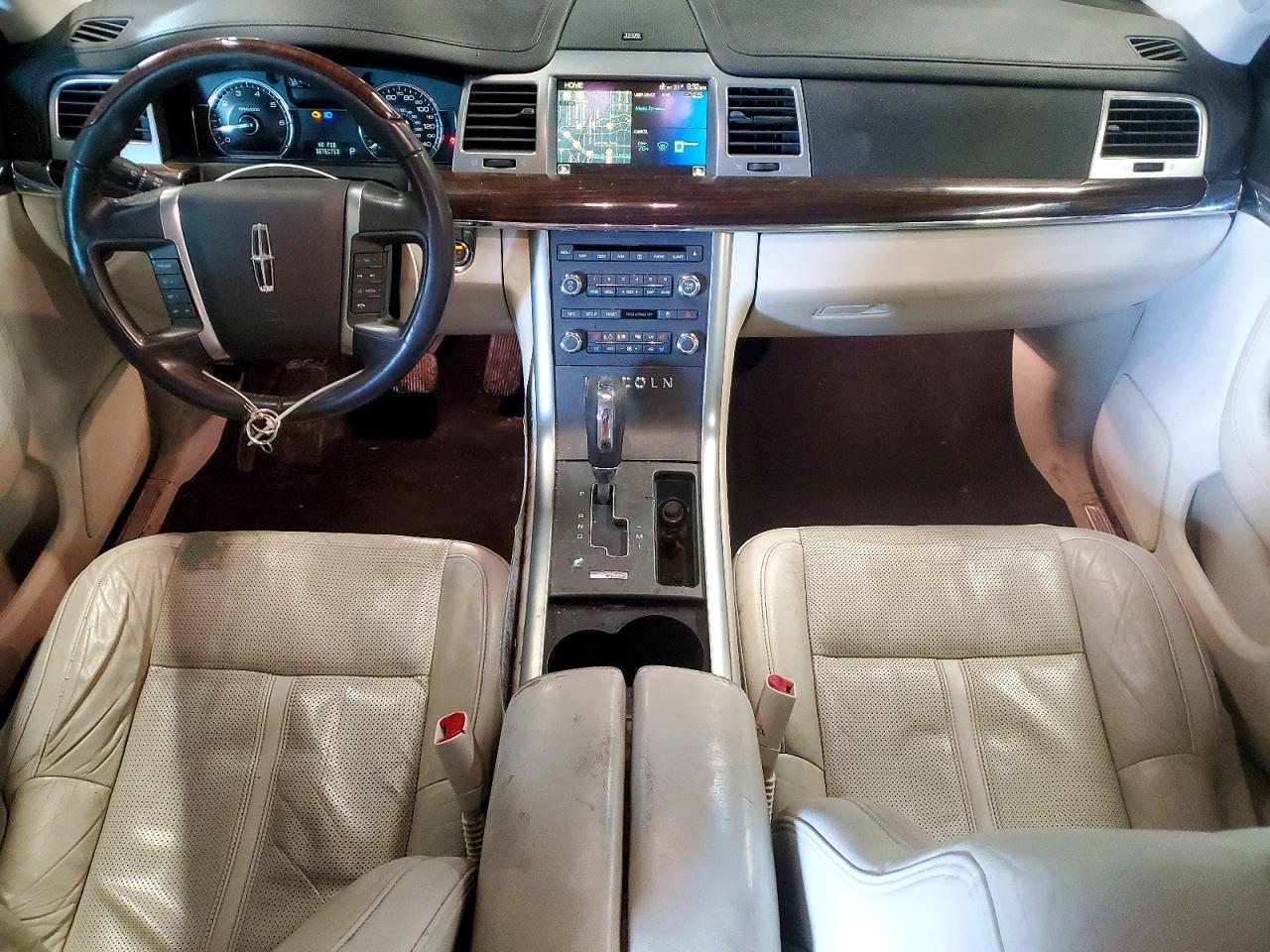 Lincoln MKS