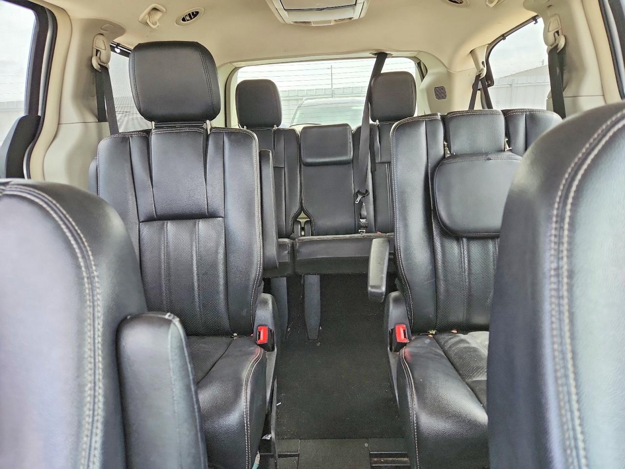 Chrysler Minivan Touring L