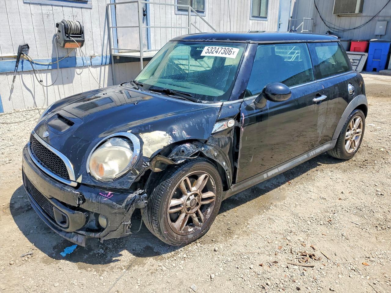 Salvage MINI Cooper Image