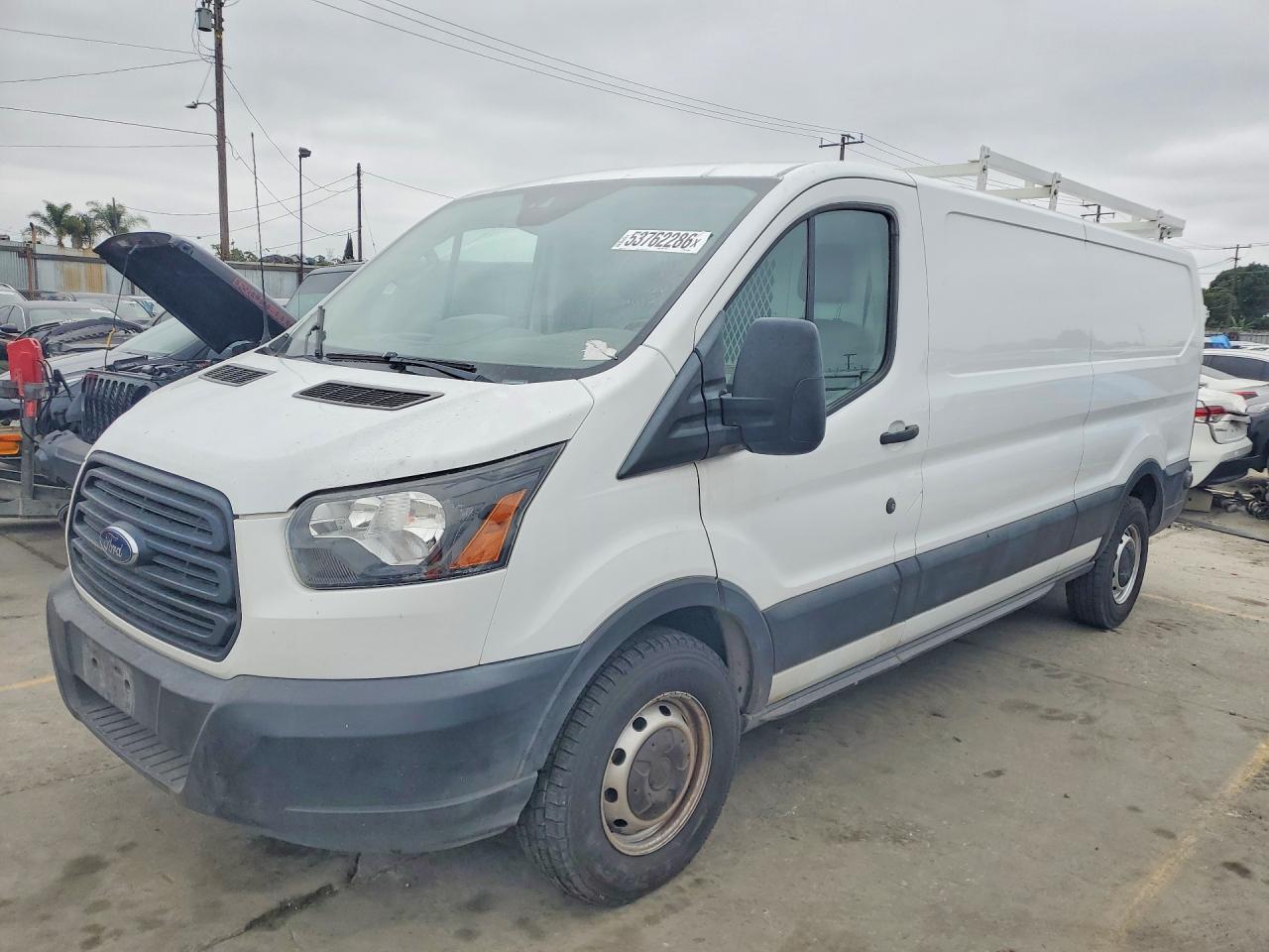 Salvage Ford Transit Image