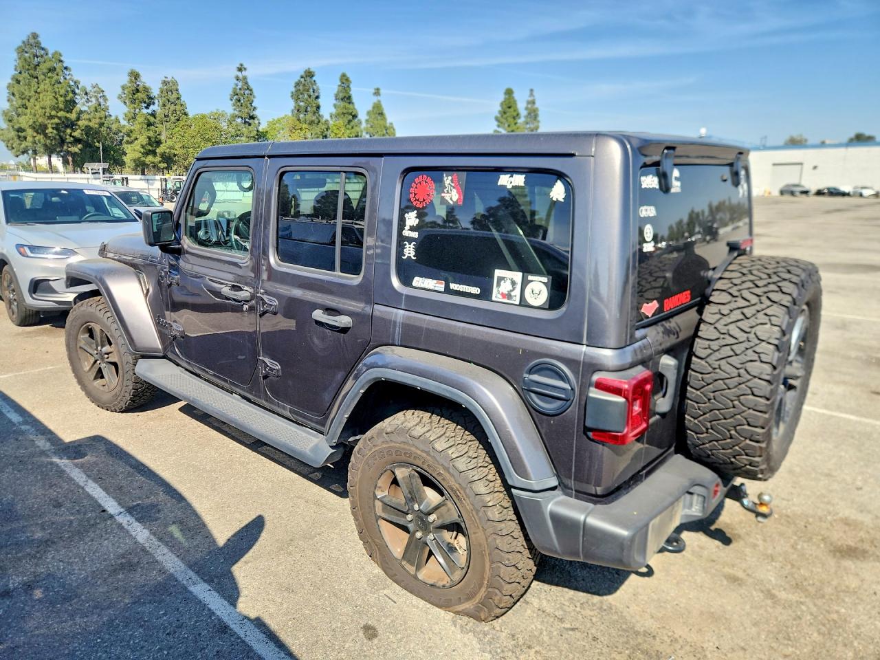 Jeep Wrangler Sahara