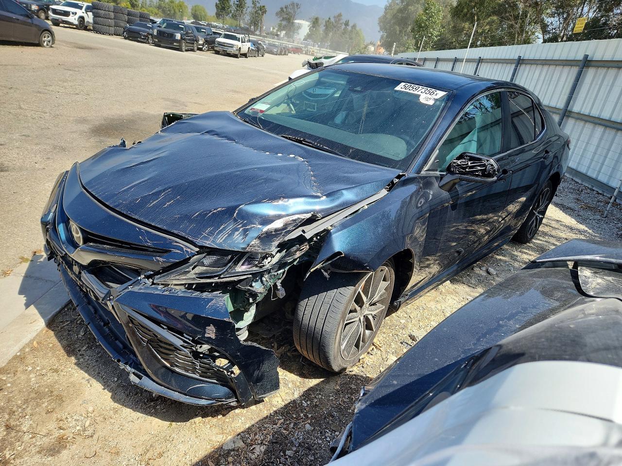 Salvage Toyota Camry Image