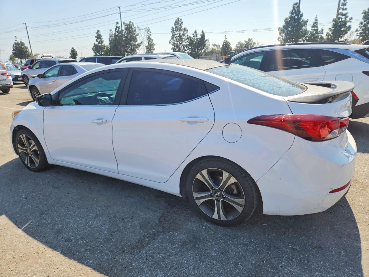 Hyundai ELANTRA Sport