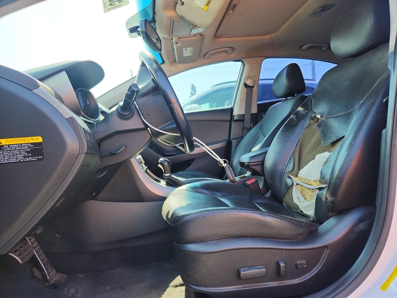 Hyundai ELANTRA Sport