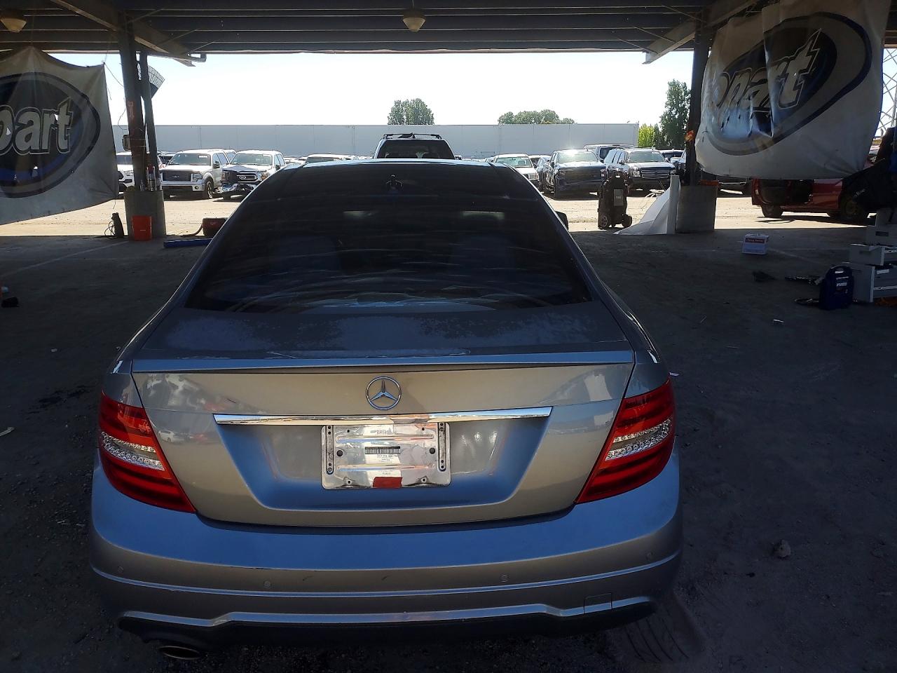 Mercedes-Benz C-Class 250