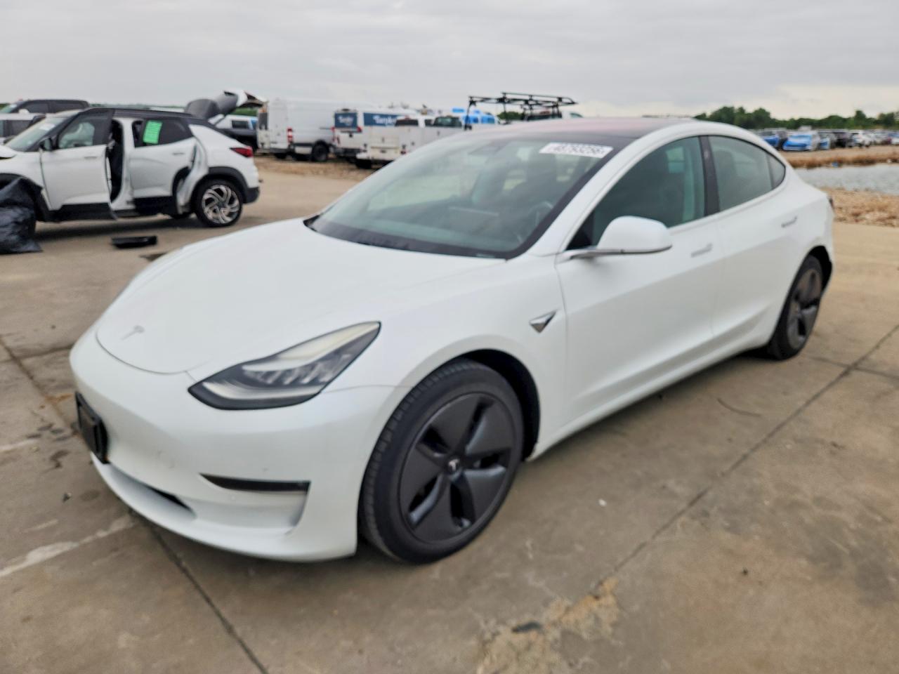 Salvage Tesla Model 3 Image