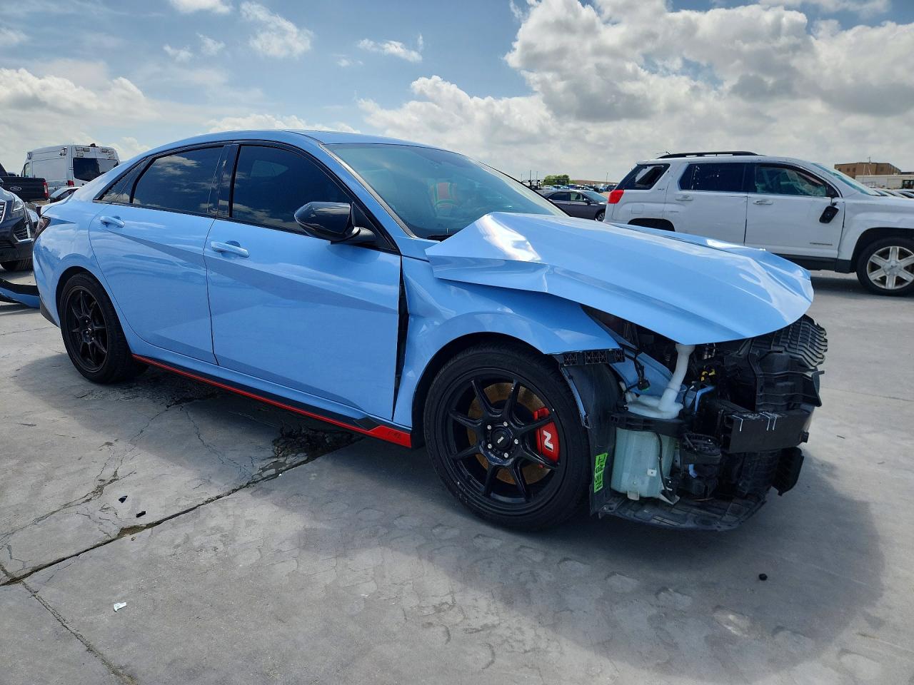 Hyundai ELANTRA Base