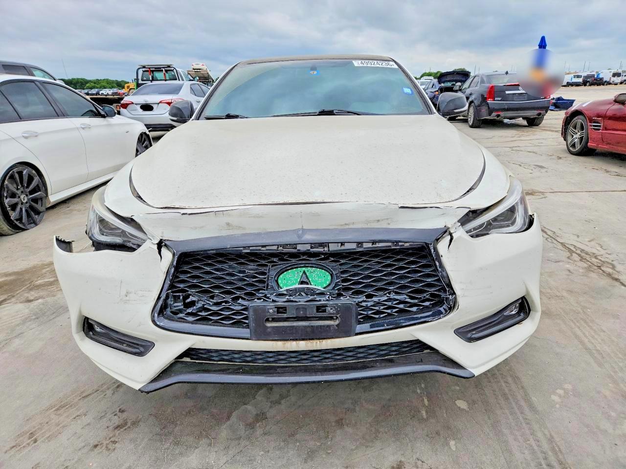 INFINITI Q60 2.0t