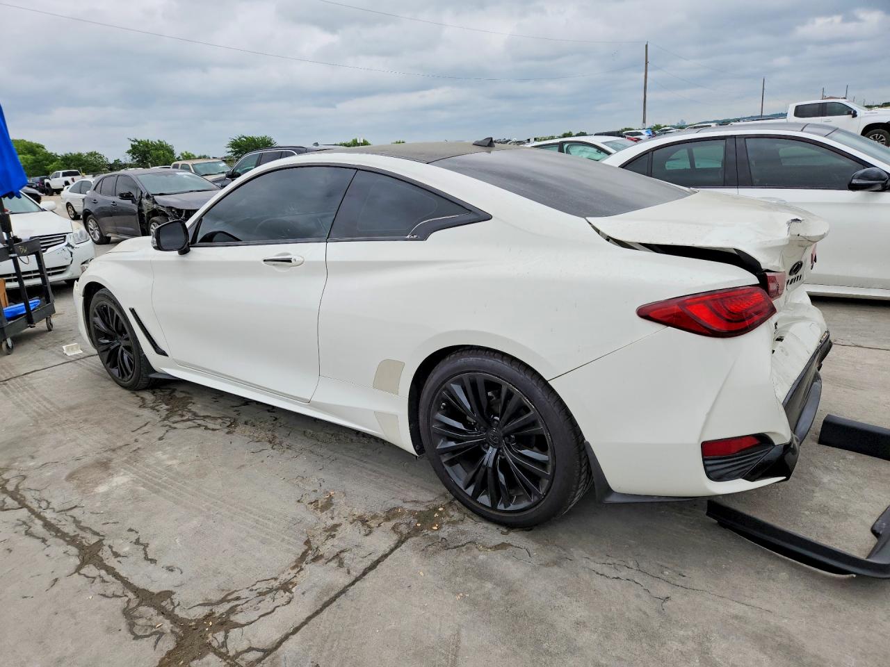 INFINITI Q60 2.0t