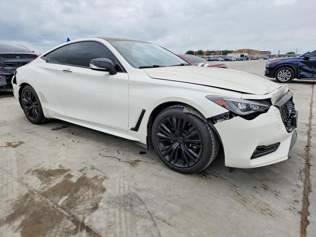 INFINITI Q60 2.0t