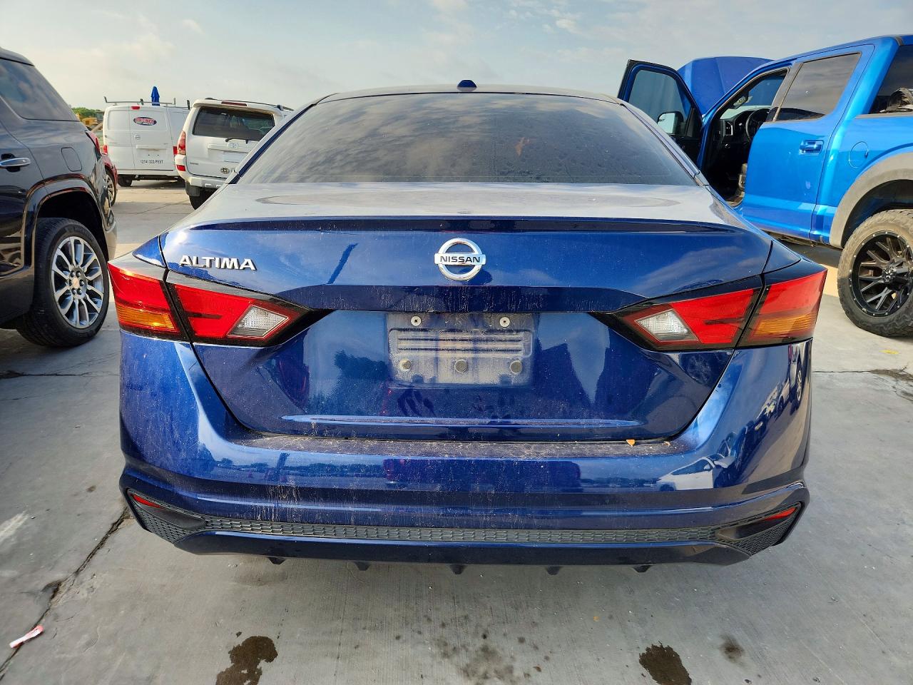 Nissan Altima S
