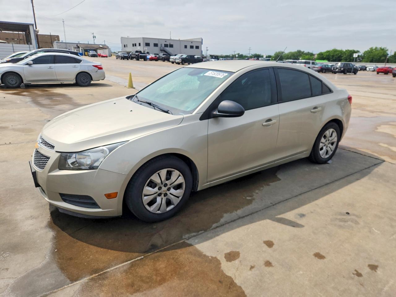 Salvage Chevrolet Cruze Image