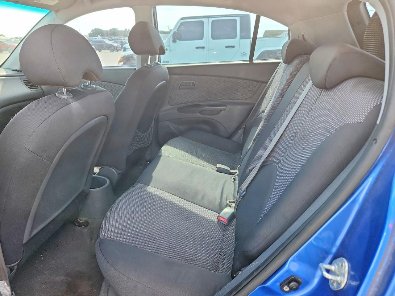 Kia Rio Lx