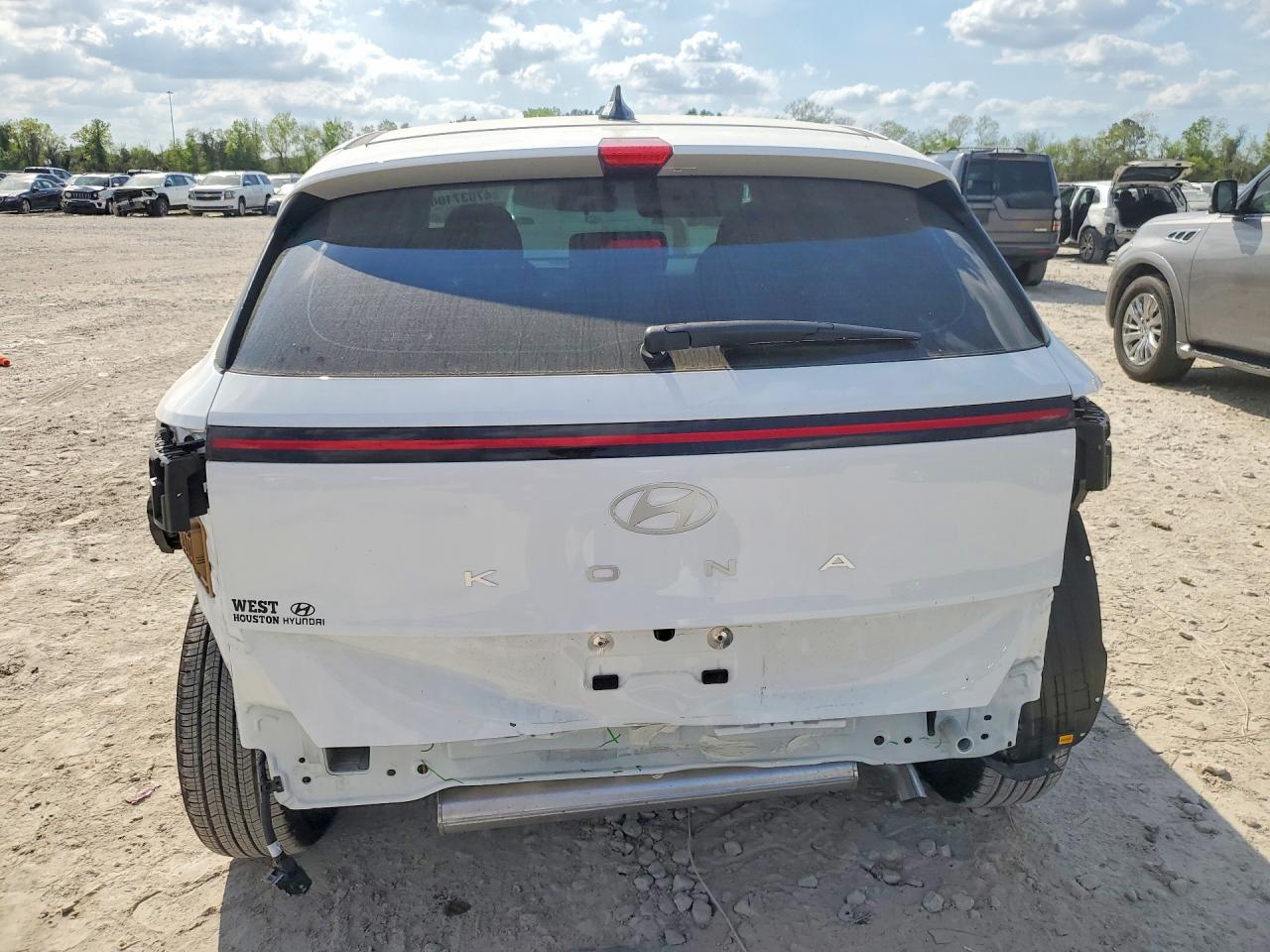 Hyundai KONA Se