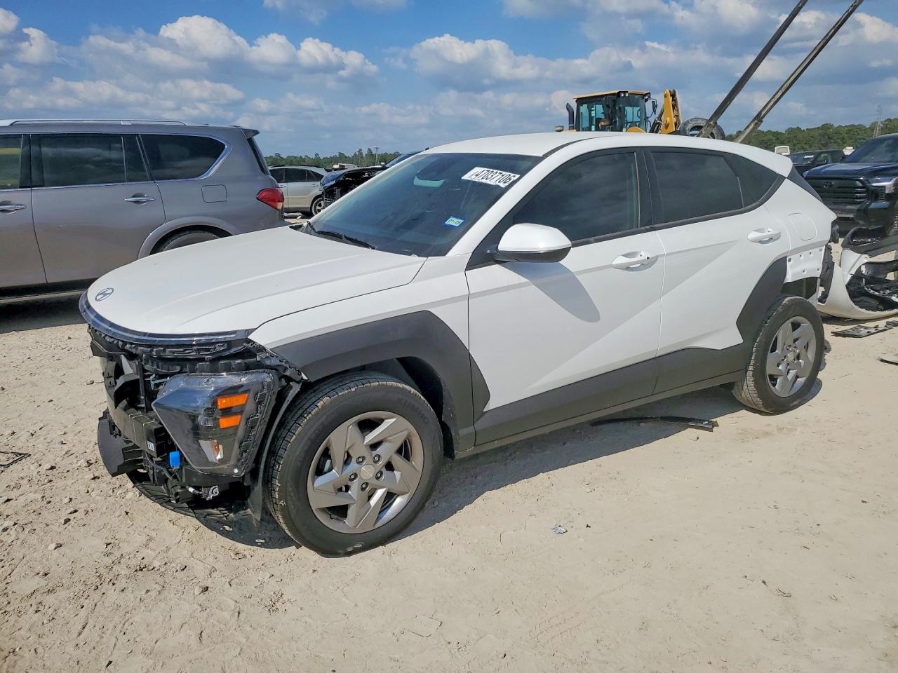 Salvage Hyundai KONA Image